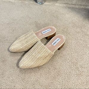 Steve Madden raffia mule